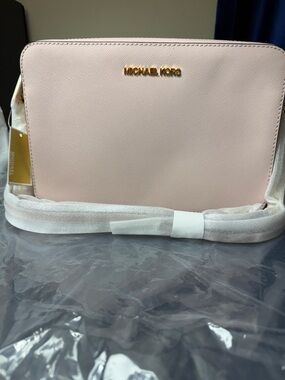 MICHEAL KORS